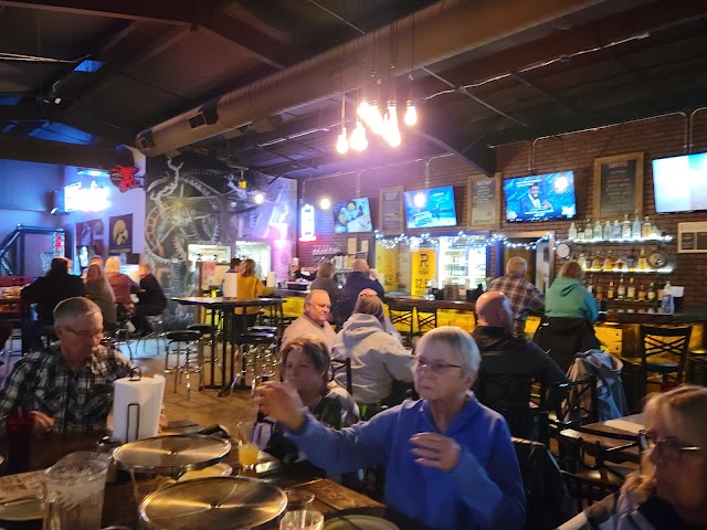 R-Place Pub & Pizza