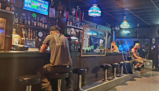 Top Hat Tavern