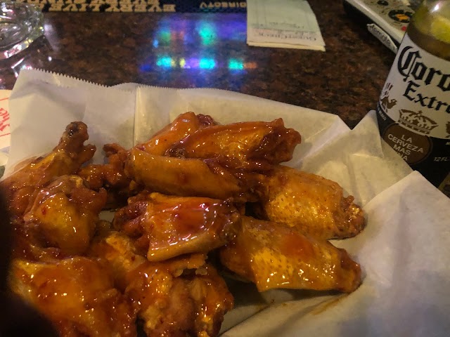 End Zone Sports Bar