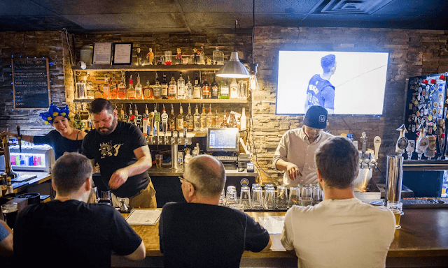 The John: On Bloor