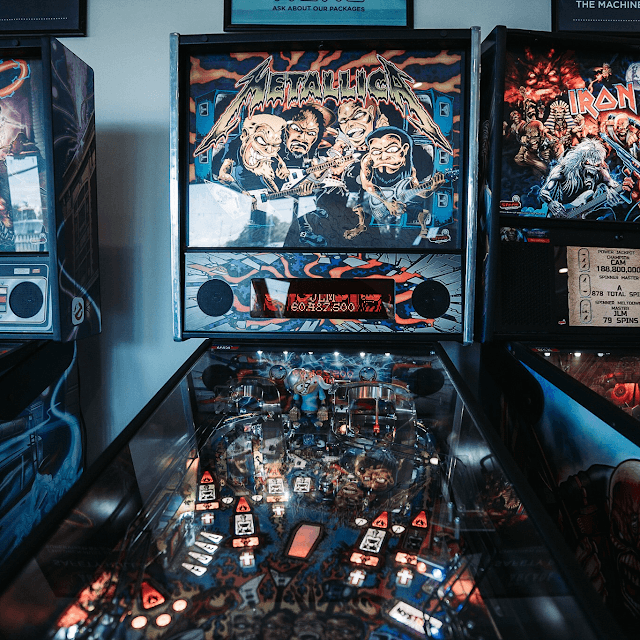 Benny's Pinball Bar (Ivory Tavern)