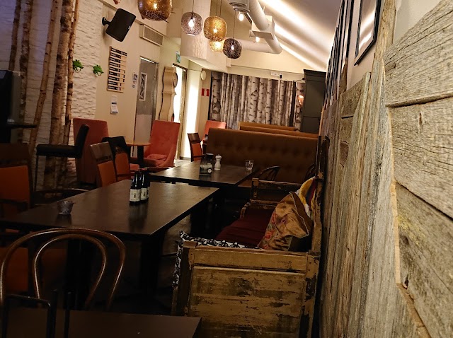 Pub Peräkammari