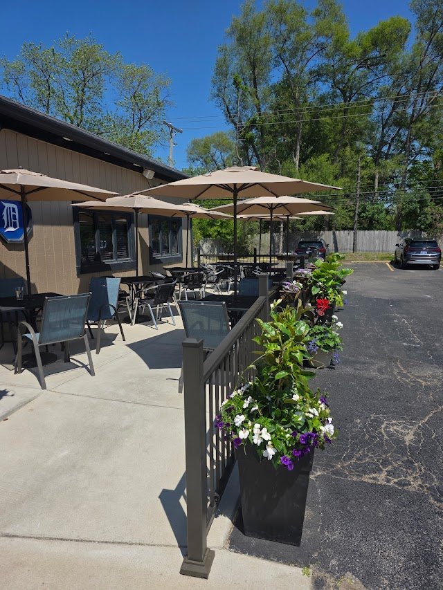 Old Detroit Bar and Grille