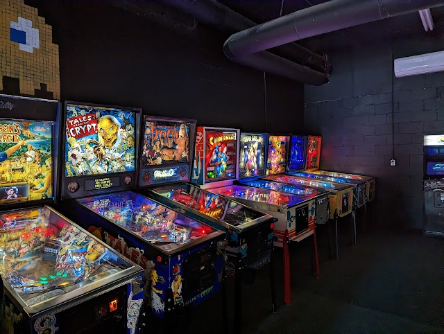 Pinball Medics - Ottawa Pinball Arcade