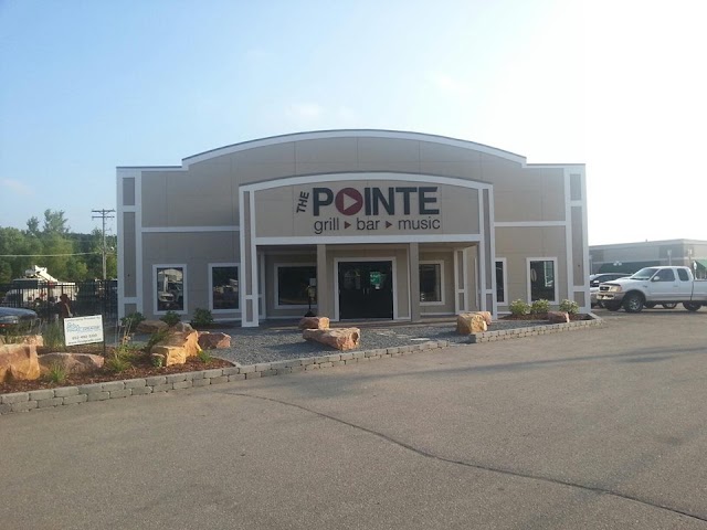 The Pointe Bar & Grill