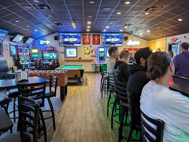 Bogeys Sports Bar & Mini Golf