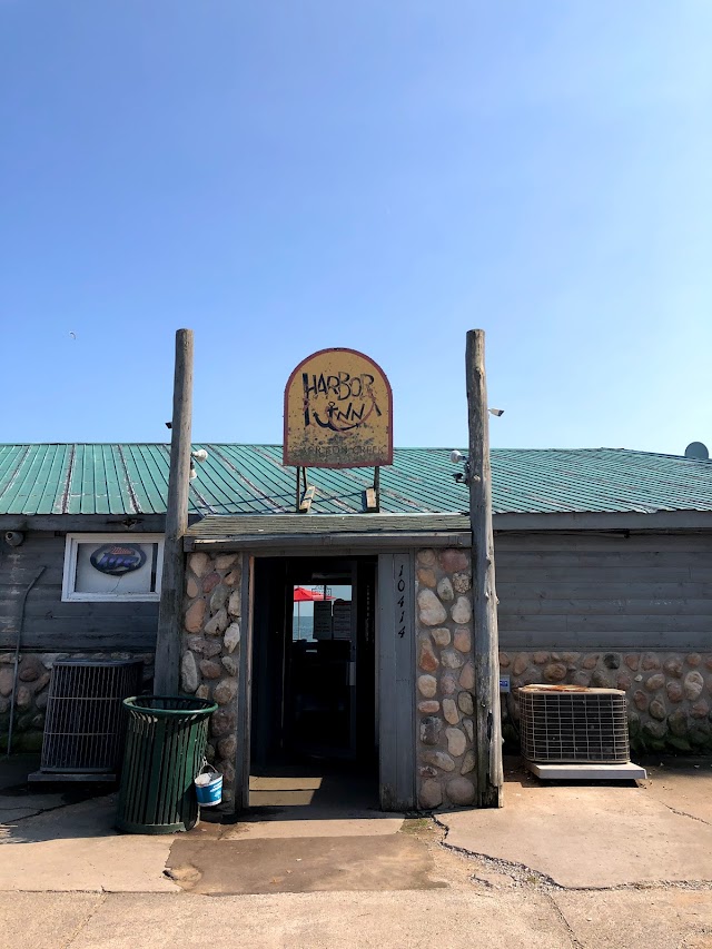 Harbor Inn