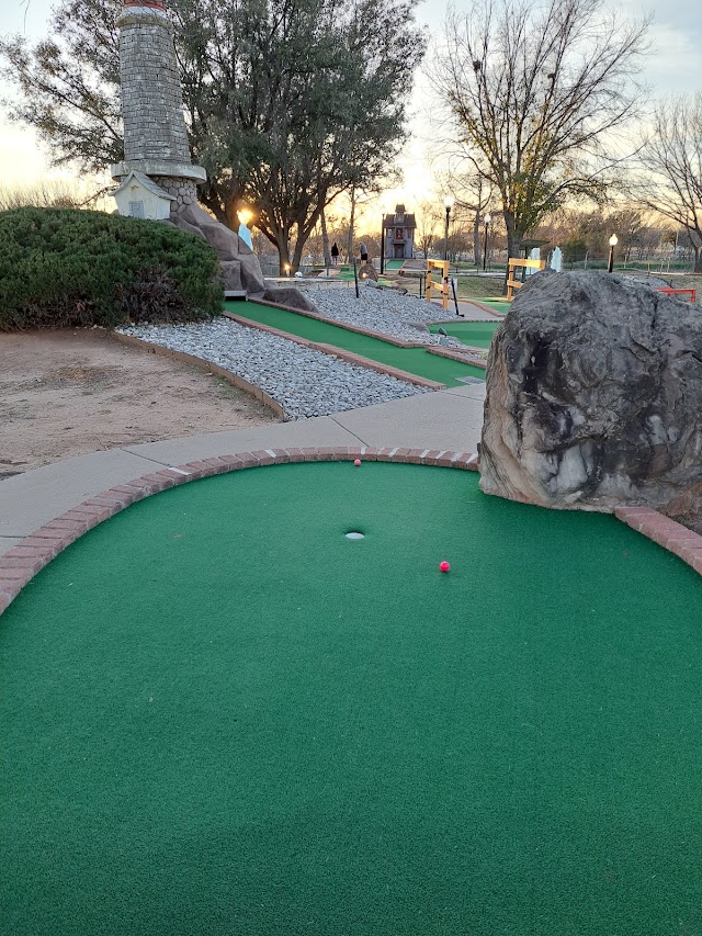 Family Fun Zone - On The Parkway