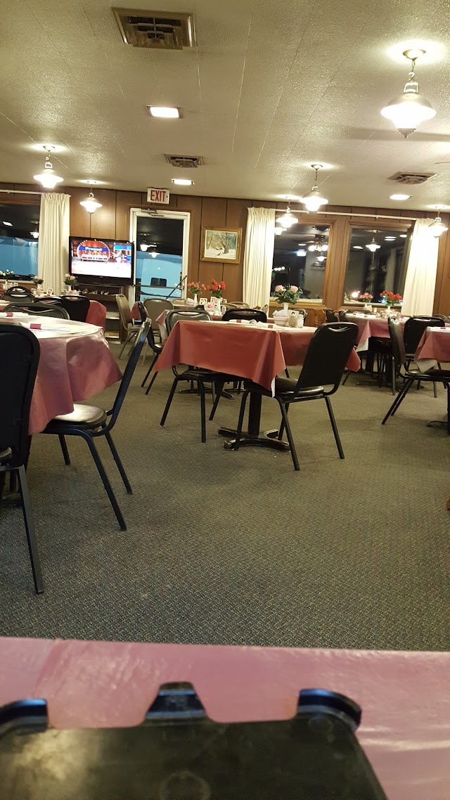 Snow Shoe Exit 22 Restaurant