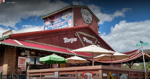 Crossroads Pub & Grill