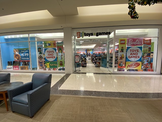 Game On! (West Acres Regional Shopping Center)