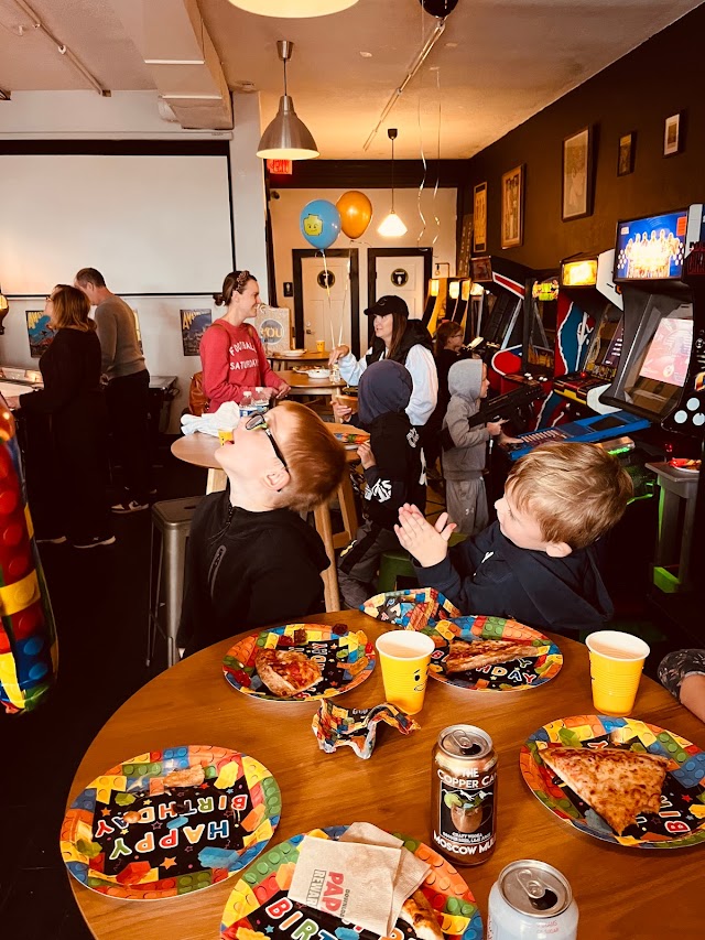 Arcade 33