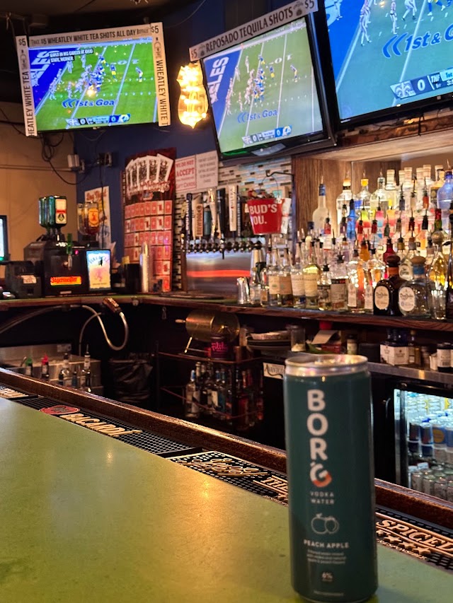 Twin's Tavern