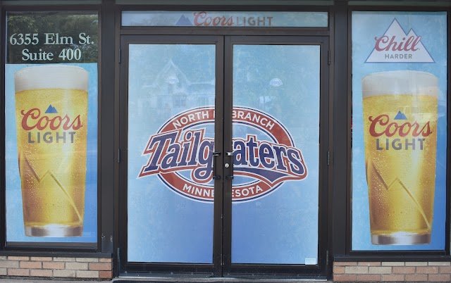 Tailgaters Sports Bar & Grill