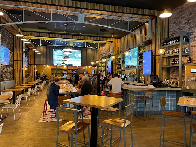 The Standard Market & Pint House
