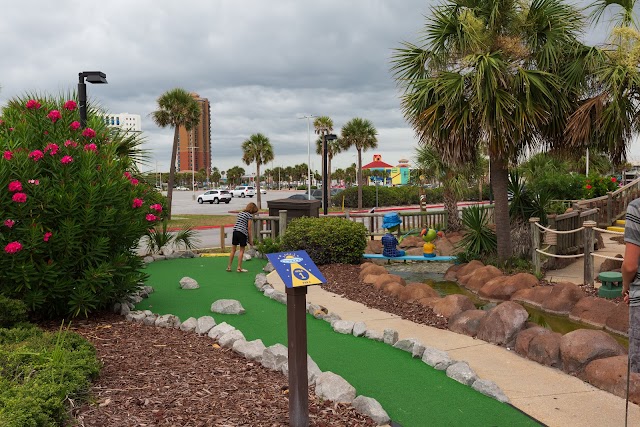 UFO's Mini-Golf, Ice Cream & Arcade