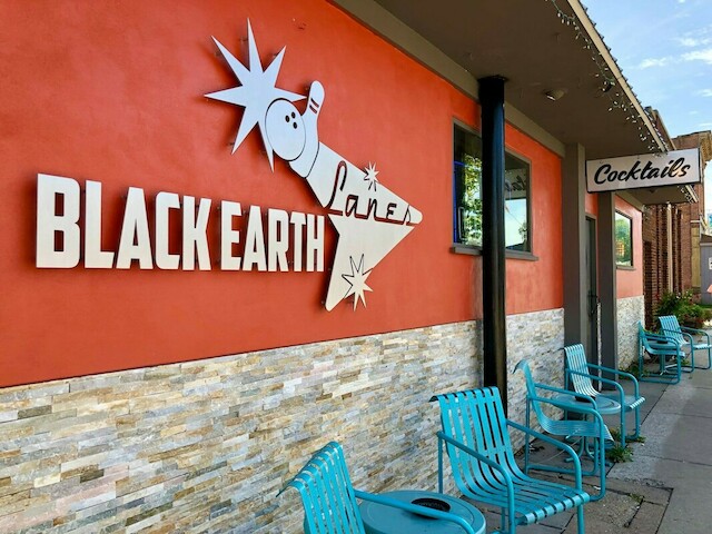 Black Earth Lanes