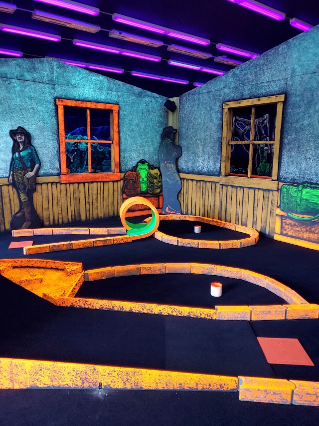 Jungle Adventure Mini Golf
