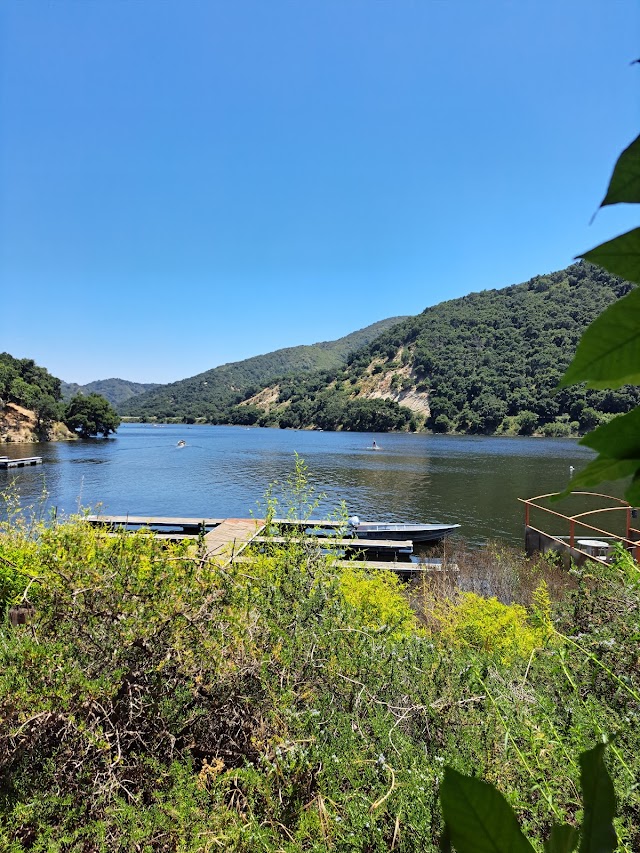 Lopez Lake Marina