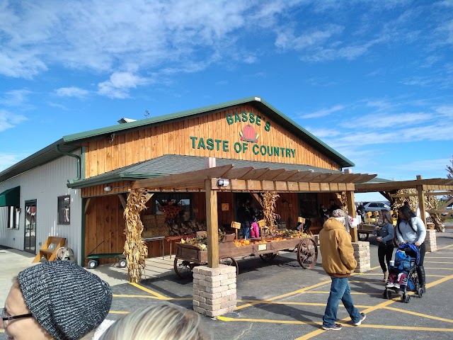 Basse's Taste of Country Farm Market