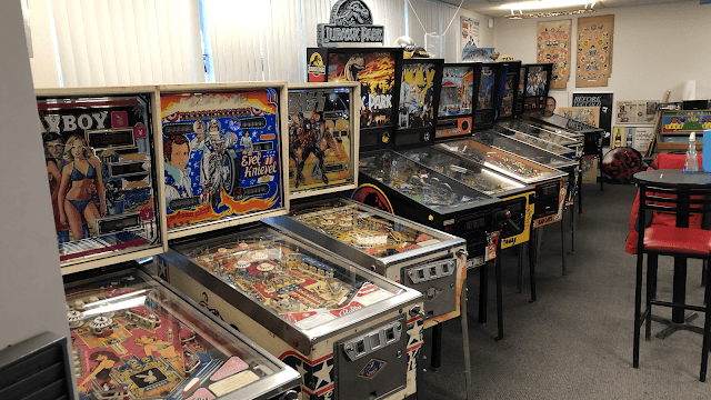 Maple Pinball