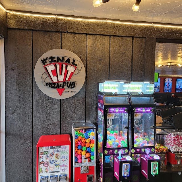 Final Cut Pizza & Pub