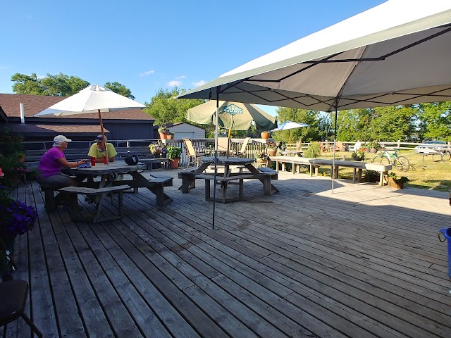 Harpo's Saloon