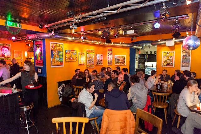 Jetzt Bar+Entertainment