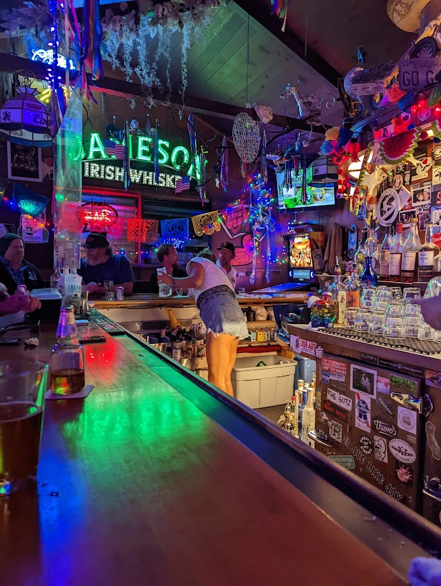 Brady's Yacht Club