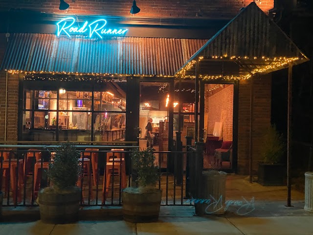 Road Runner Kitchen + Bar