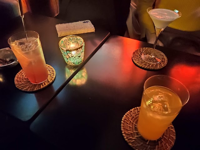 BANANA Bar