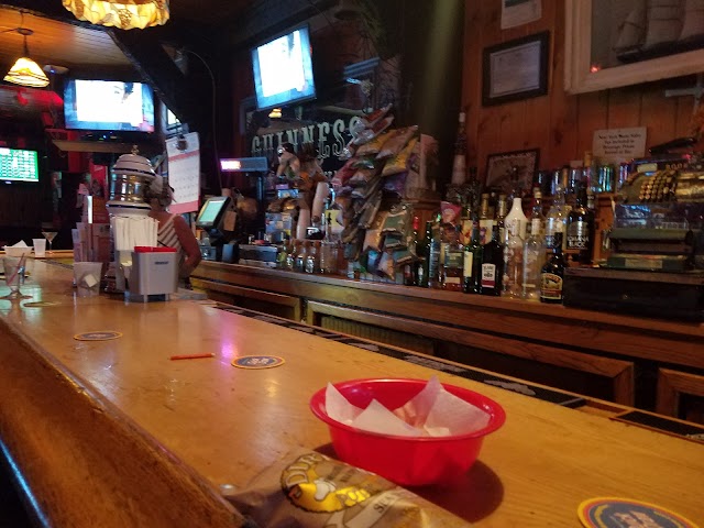 Quogue East Pub