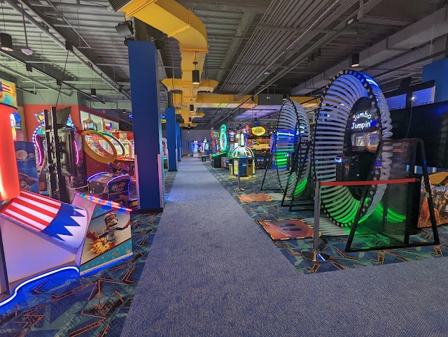 Round1 Bowling & Amusement