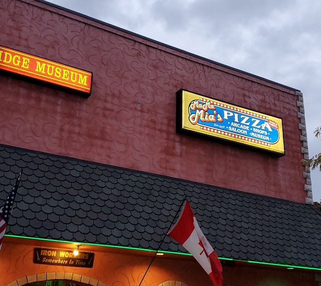 Mama Mia's Pizza