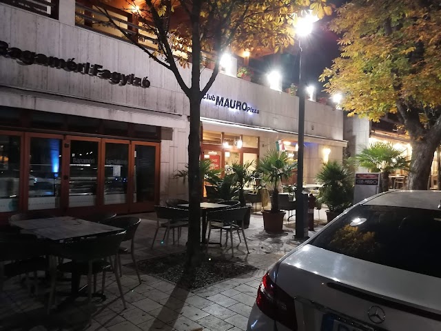 Club Mauro Pizzéria