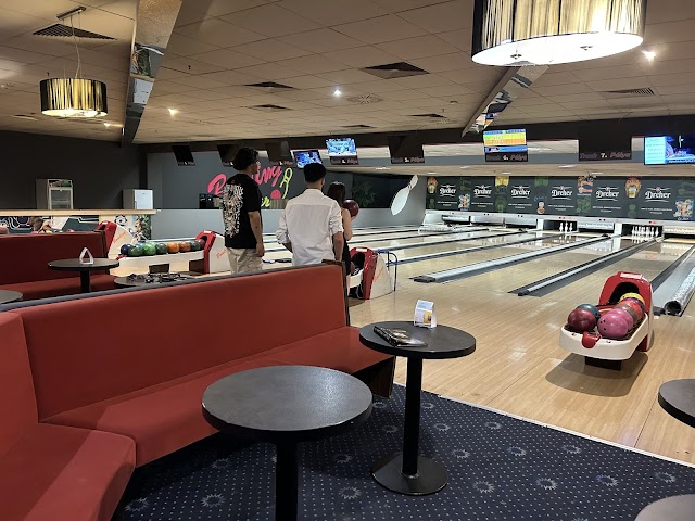 Fun City Bowling Bár