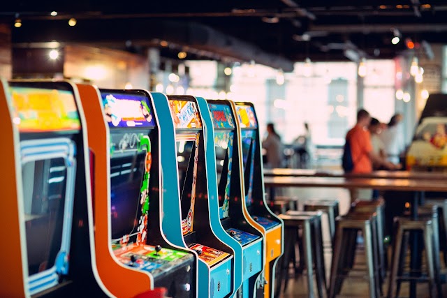 16-Bit Bar+Arcade