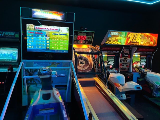 The Grid Arcade Bar