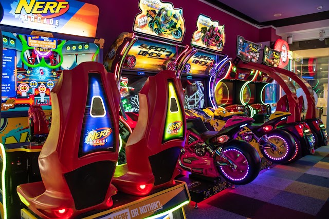 Fox Games Arcade (Centrum Łopuszańska)