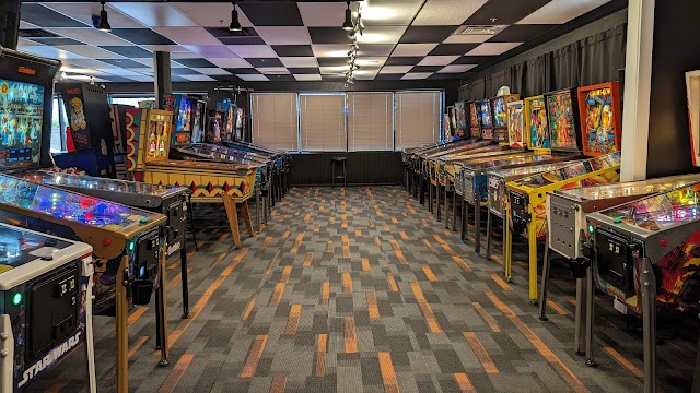 “R” Pinball