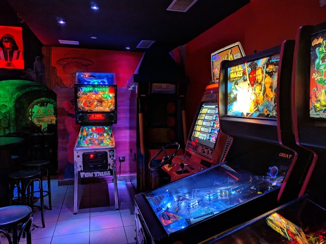 Arcade Club