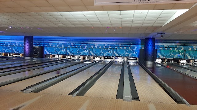 Bowling & Co
