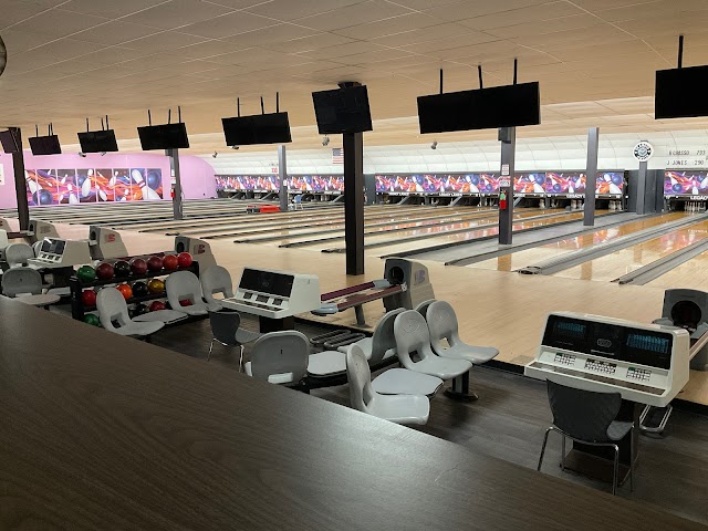 Campani's Legacy Lanes