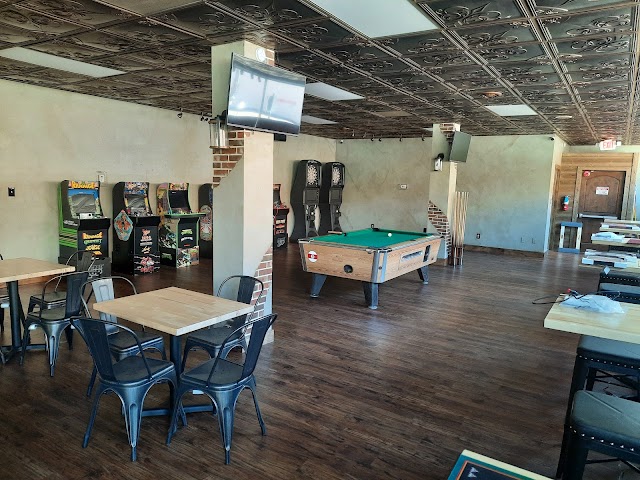 Breaker Arcade Bar