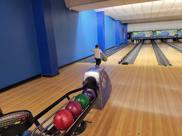 Oil Bowl Lanes
