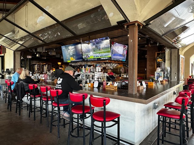 Loco Patron Brewery