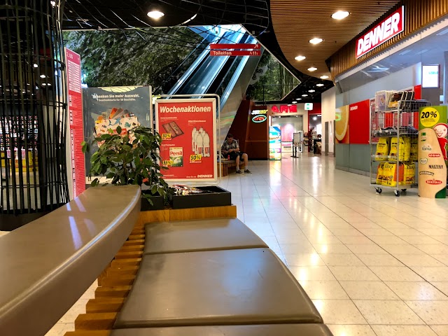 Shopping Center St. Jakob-Park