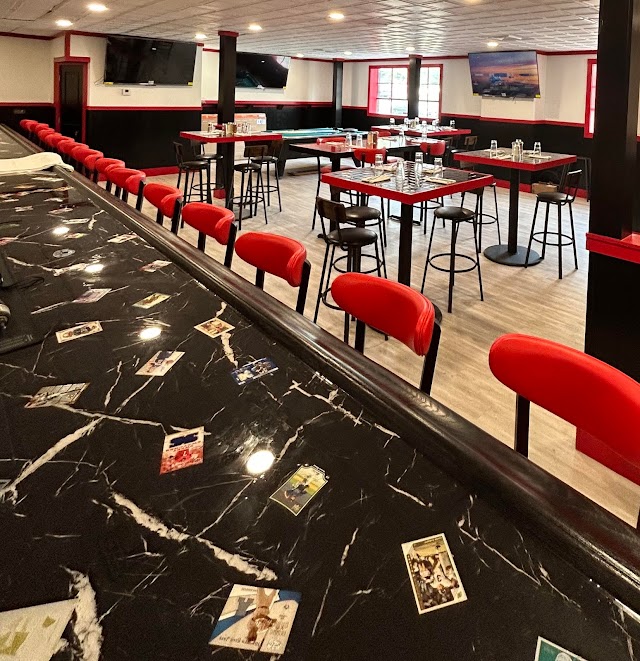 Nicky's Place Bar & Pizza