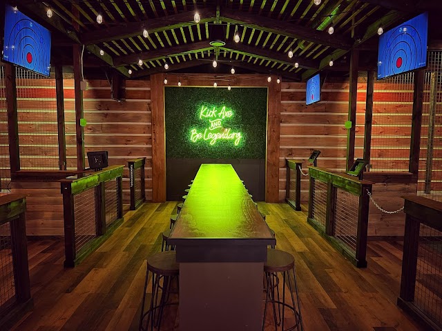 The Legendary Axe | Axe Throwing Bar