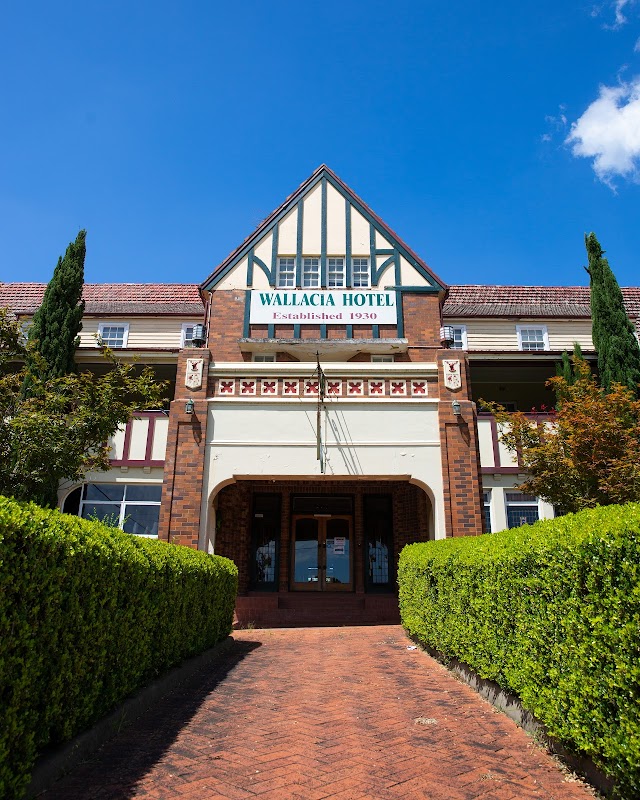Wallacia Hotel